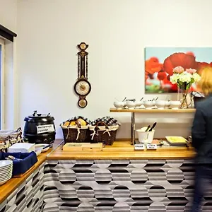 https://dialog.find-stockholm-hotels.com
