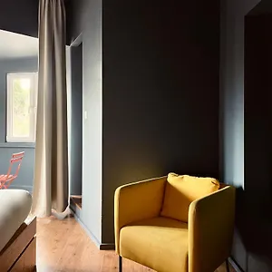 Avenue & Albergue Lisboa